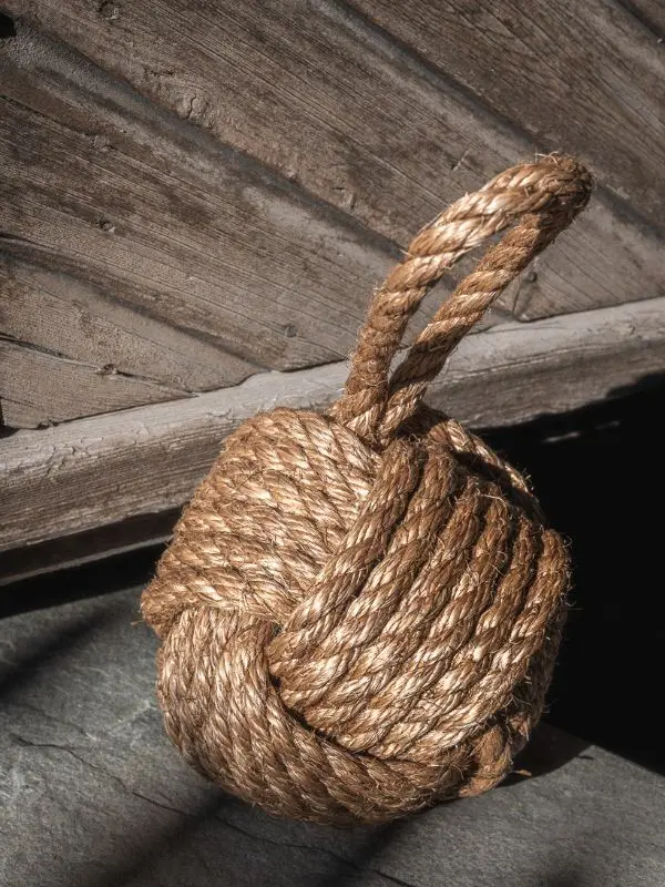 Giglio Doorstopper