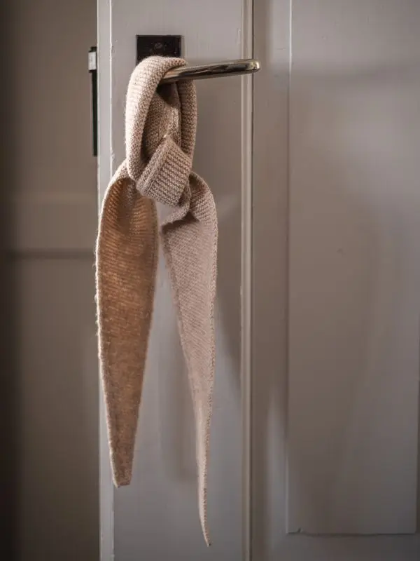 Freja Triangle Scarf